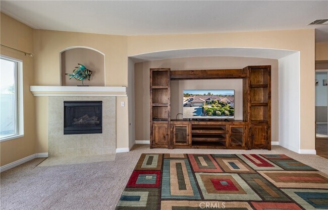 Foto del edificio - 64243 Eagle Mountain Ave