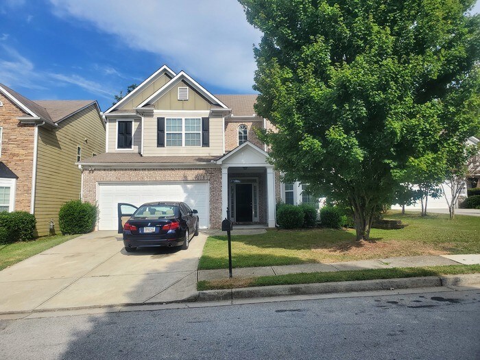 Primary Photo - 5 bedroom House with 3 full bathrooms