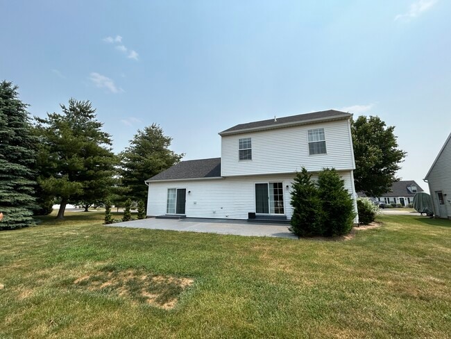 Foto del edificio - 3703 Wheatland Dr