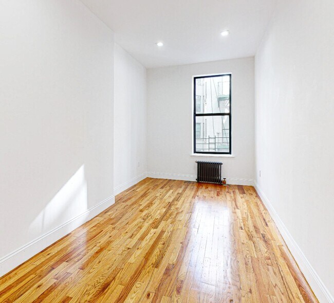 Building Photo - West 113th Street