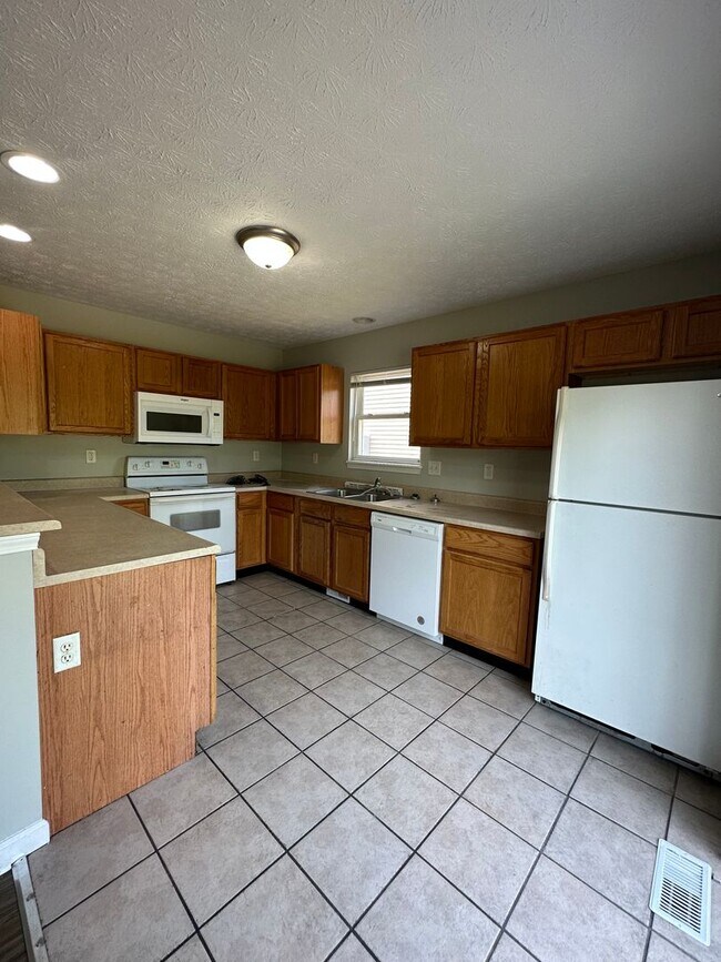 Foto del edificio - 3891-3895 Ledyard St.