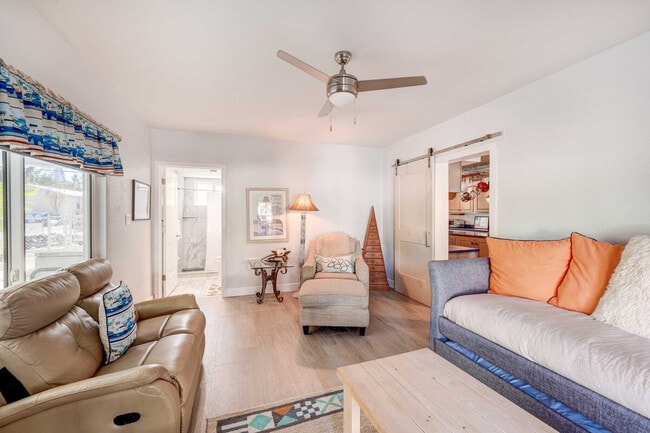 Foto del edificio - 157 Ocean Dr