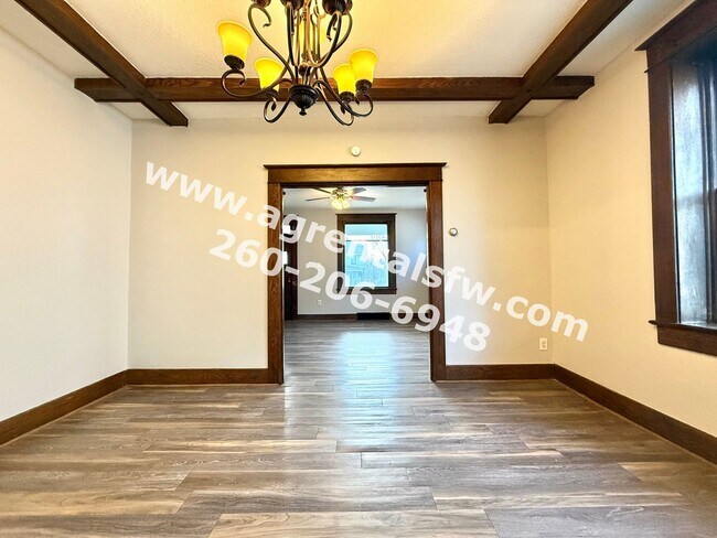 Building Photo - 2921 Broadway