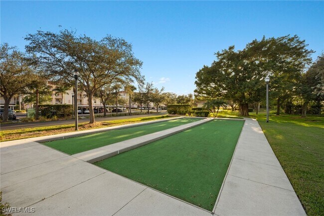 Building Photo - 4015 Palm Tree Blvd