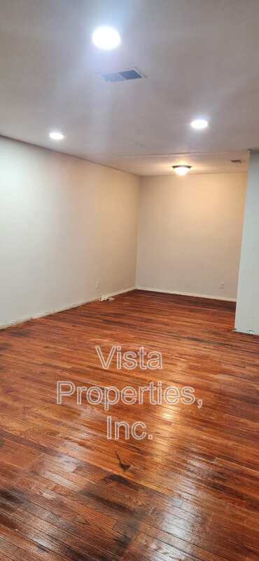 Foto del edificio - 5211 General Ln