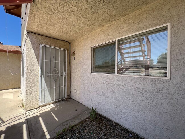 Building Photo - 1161 Barstow Rd