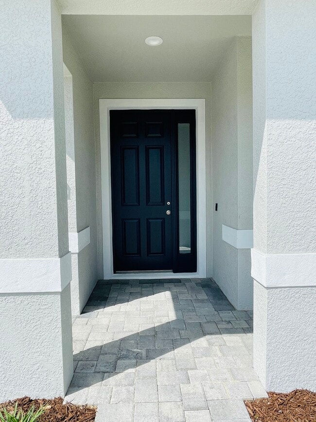 Building Photo - 216 Golden Sands Cir