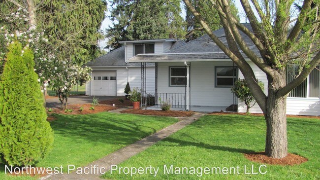 Building Photo - 4 br, 2 bath House - 409 Churchdale Ave N
