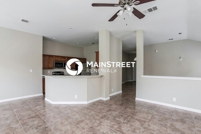 Foto del edificio - 4 Bedroom Pet-Friendly Home in Converse, TX with Main Street Renewal
