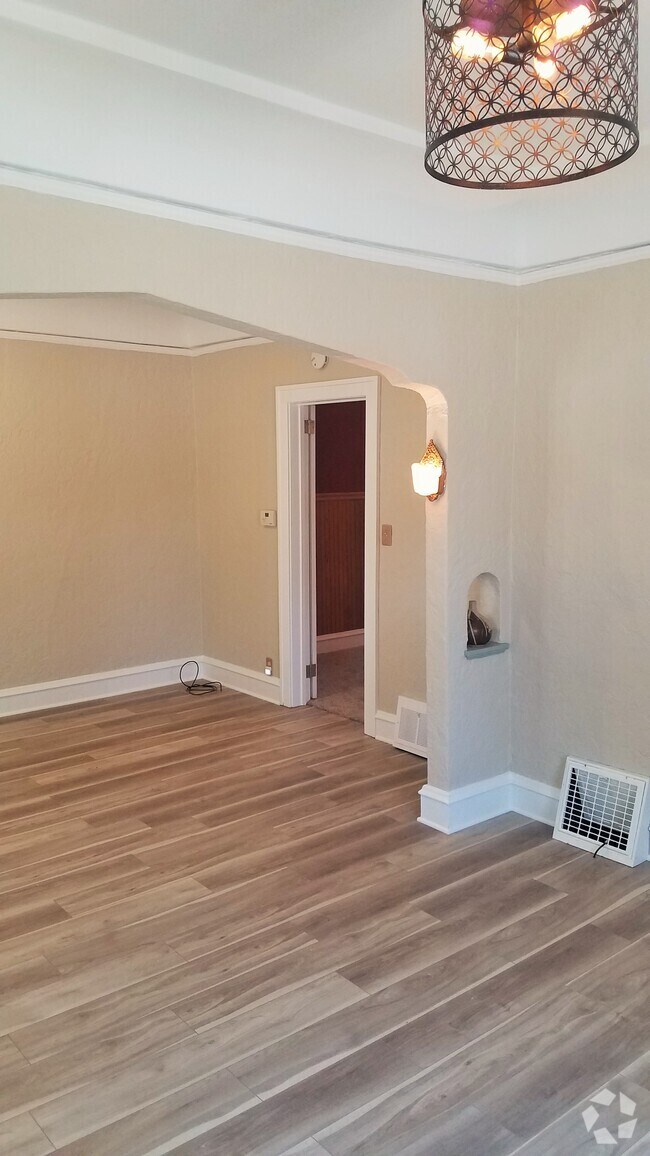 Farnsworth Apartments under 1,200 Sheboygan, WI 1 Rentals