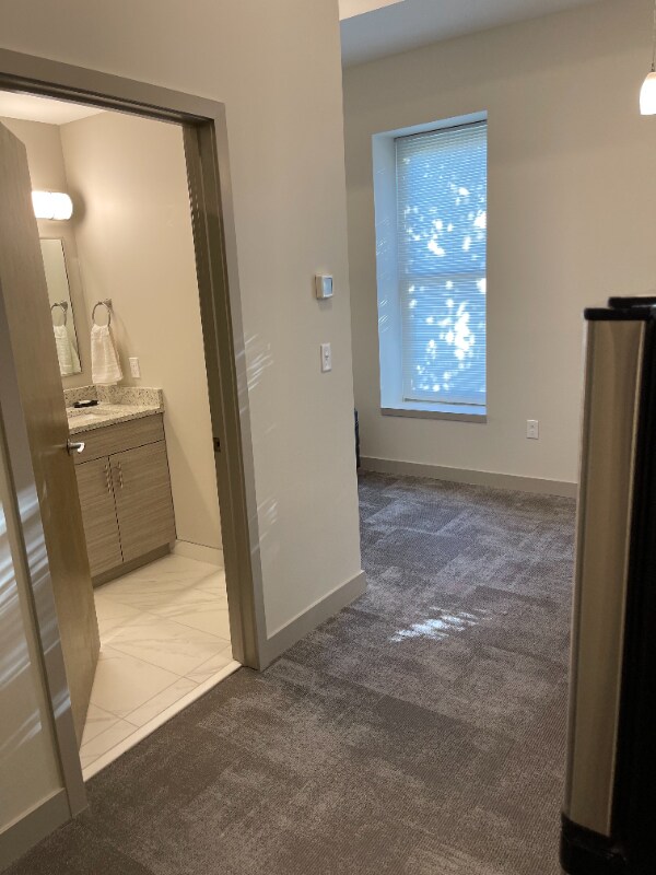 Foto del edificio - 1417 W9th St