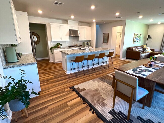 Building Photo - 533 Jubilee Pl