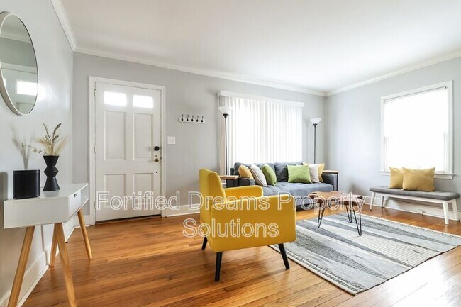 Foto del edificio - 3021 Sourwood Rd