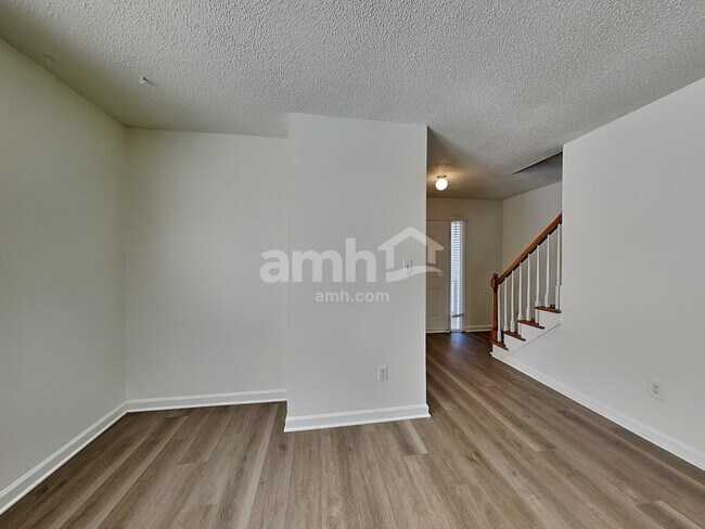 Foto del edificio - 1217 Ventura Springs Ct