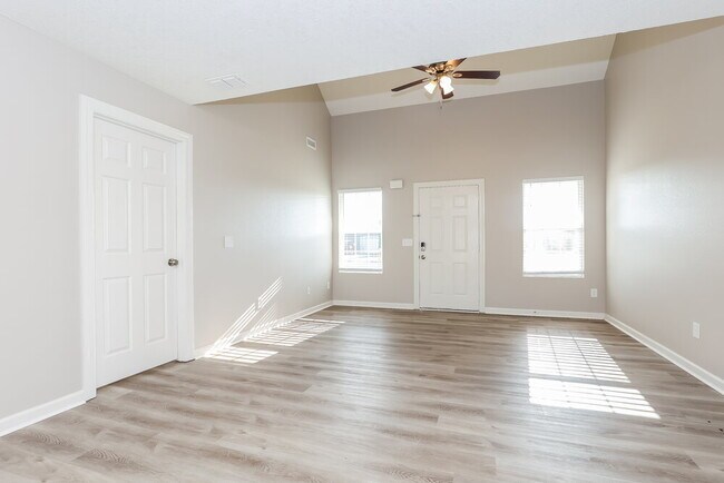 Building Photo - 1409 Journey Dr