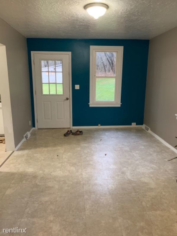 Building Photo - 3 br, 1 bath House - 2378 Kittanning Pike