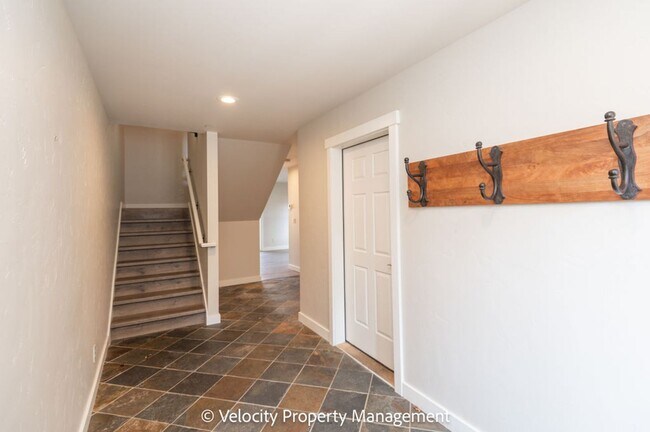 Foto del edificio - Live in the heart of the Old Mill District!