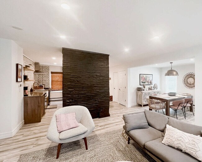 Foto del edificio - 136 Main St