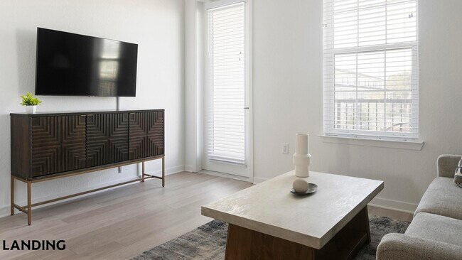 Building Photo - 1030 Browning Rd