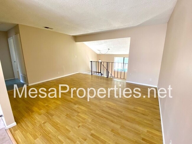 Building Photo - 3221 Triumph Ln