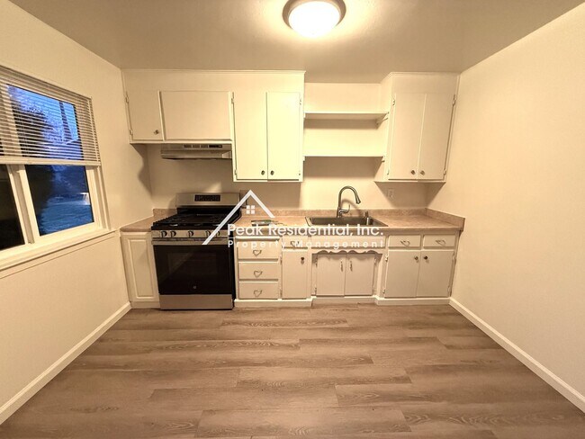 Foto del edificio - Wonderful 2bd/1ba Wheatland Duplex!