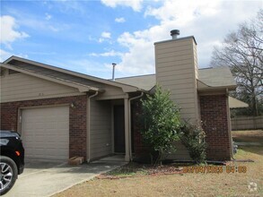 Building Photo - 5575 Robmont Dr