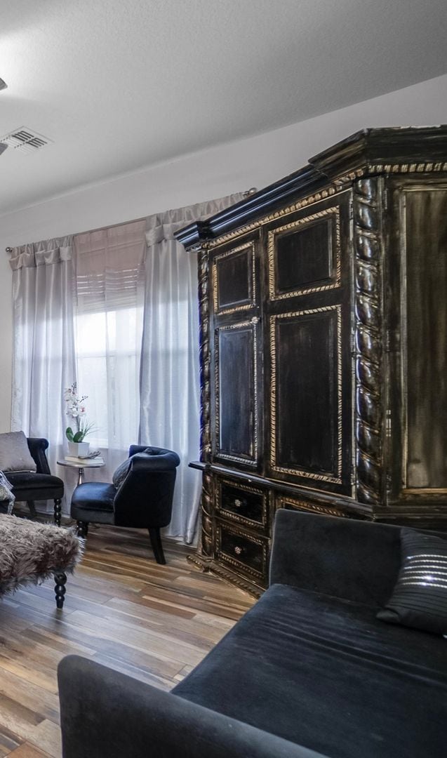 Building Photo - 1733 W Caroline Path