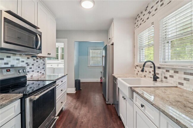 Foto del edificio - 2649 Jefferson Terrace