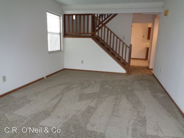 Foto del edificio - 3771-3773 Heatherglen Dr