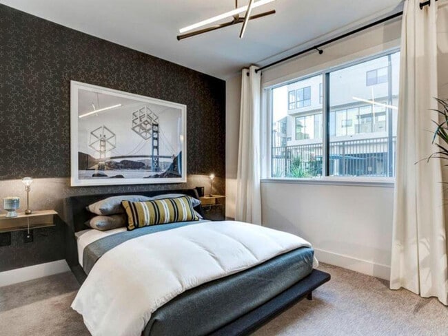 Foto del edificio - 2241 Latham St