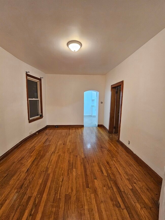 Foto del edificio - 7411 Park Ave