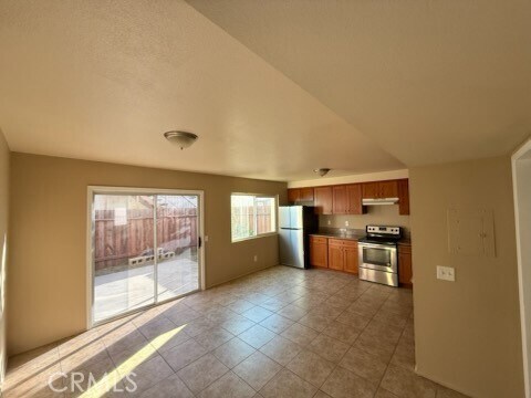 Foto del edificio - 249 E Jackson St