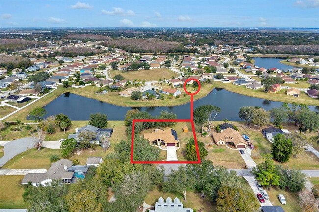 Foto del edificio - 3251 Pinewood Ct
