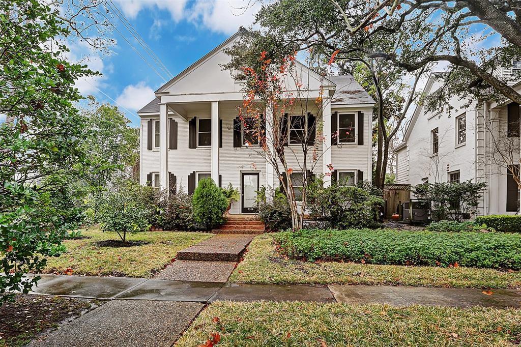 Foto principal - 2348 McClendon St