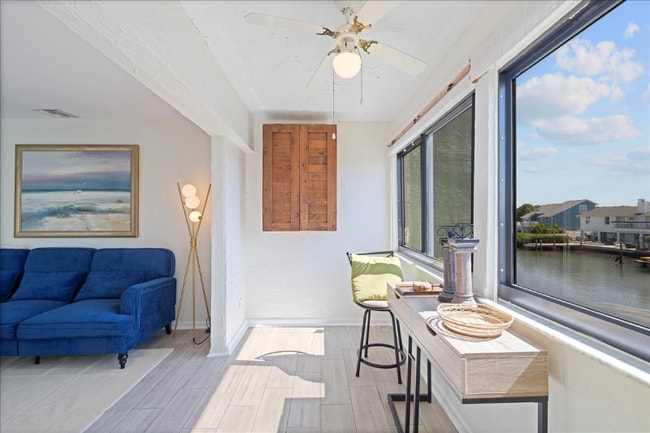 Foto del edificio - 1 Windrush Blvd