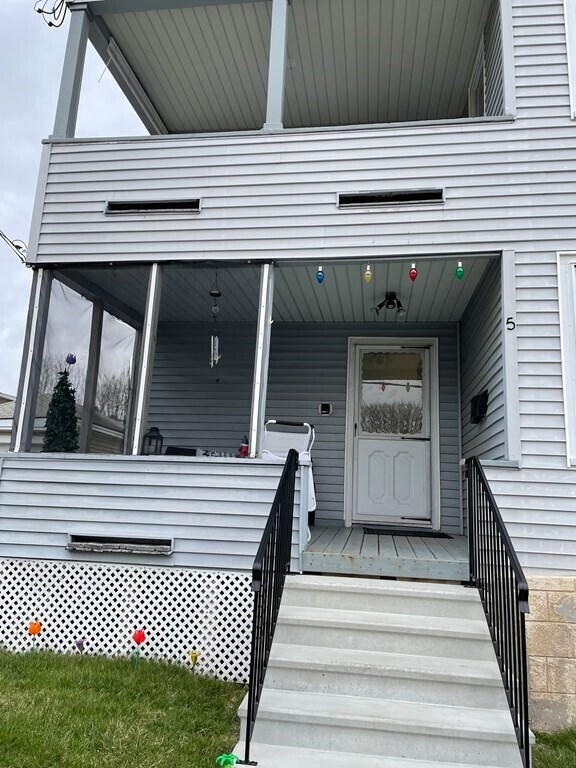 5 Northboro St Unit 2, Worcester, MA 01604 Condo for Rent in