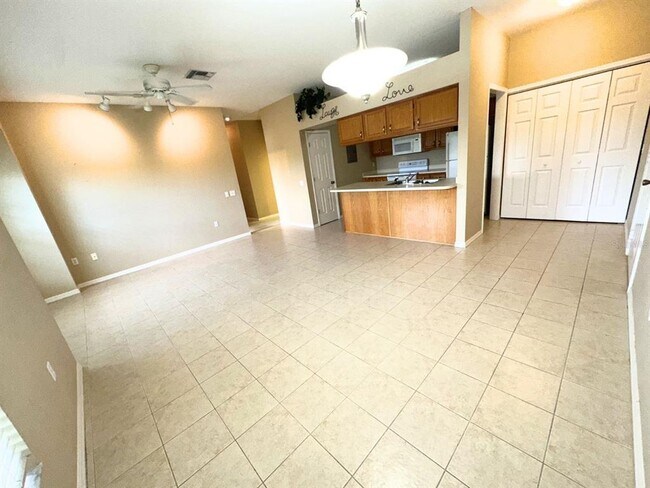 Foto del edificio - 905 Eagle Pond Dr