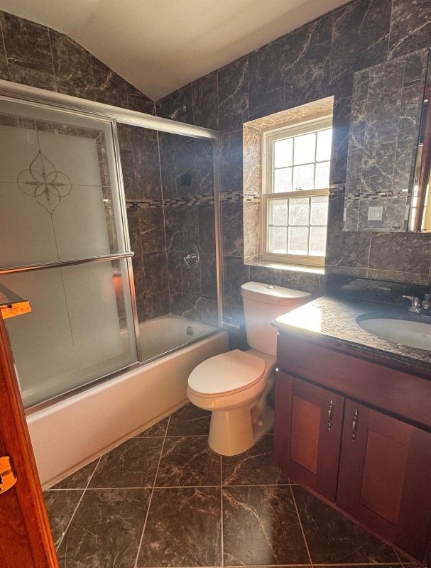 Foto del edificio - 85-19-8239 239th St