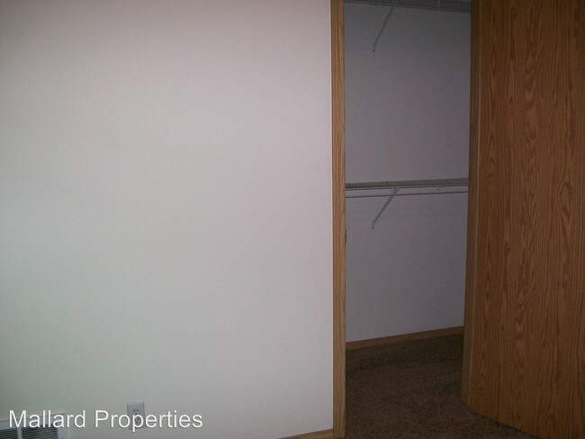 Foto del edificio - 1472-1476 Orchard Alley