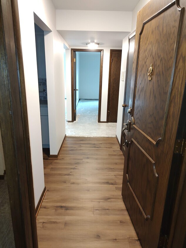 2076 Chateau Ct Unit 202, Grafton, WI 53024 Condo for Rent in Grafton