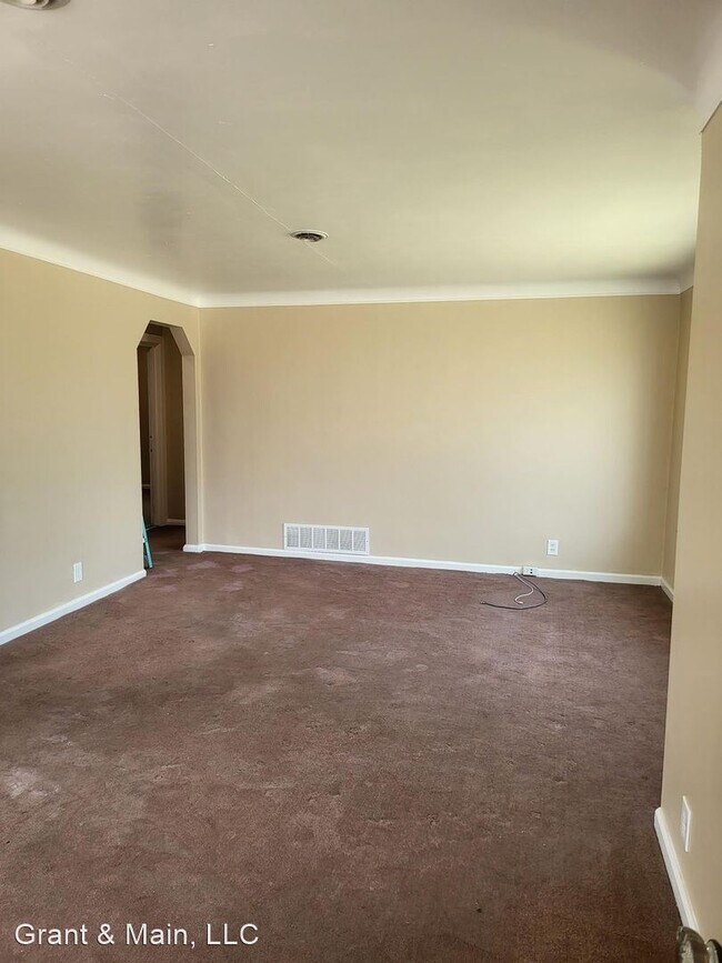 Foto del edificio - 2 br, 1 bath House - 15403 Evergeen