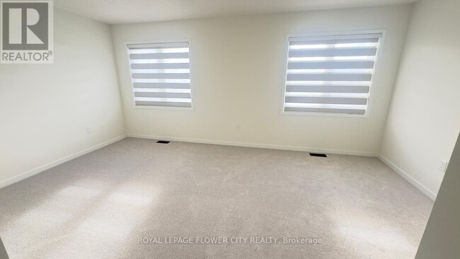 Photo du bâtiment - 16 Seahorse Cmn