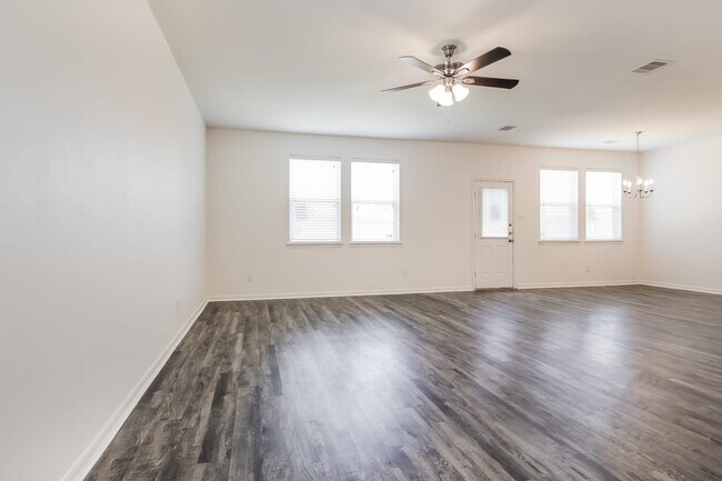 Building Photo - 18758 Walden Glen Cir