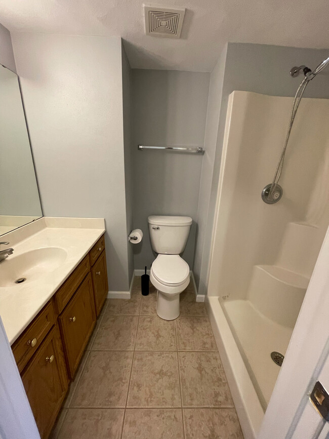 Building Photo - 4251 Hearthstone Ln