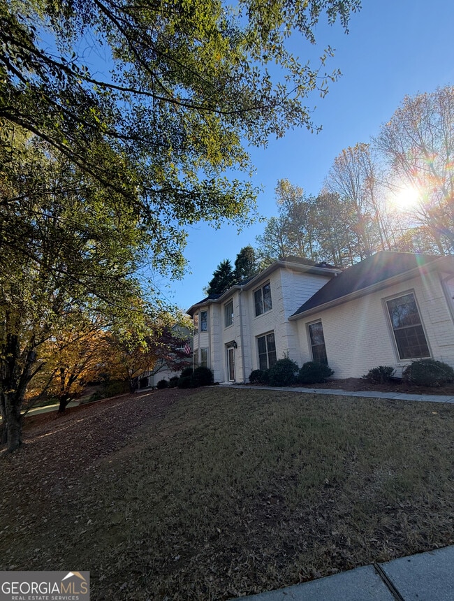 Building Photo - 5868 Valine Way