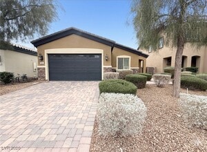 Building Photo - 81 Einstein Ridge Way