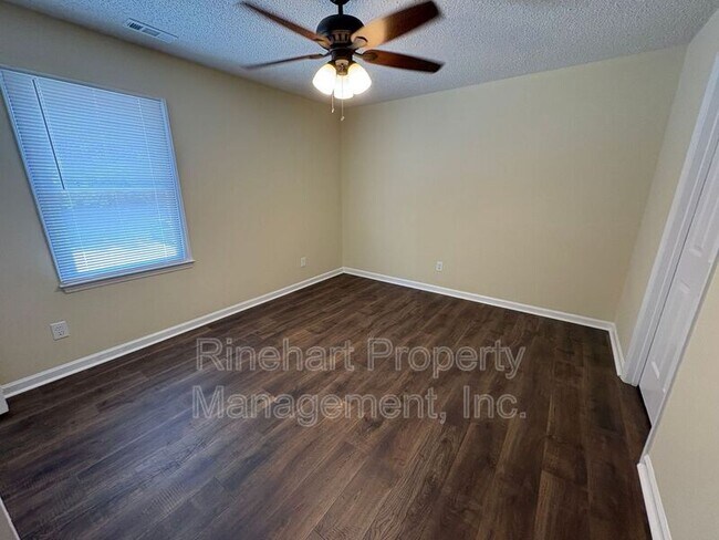 Building Photo - 1112 Camden Ave