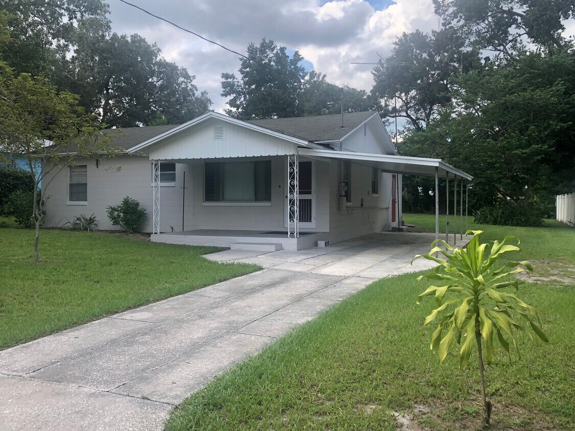 828 Lakehurst St, Lakeland, FL 33805 House Rental in Lakeland, FL