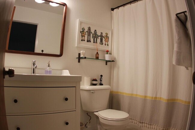 Foto del edificio - * Coming Soon * 1 Bedroom Condo for Rent