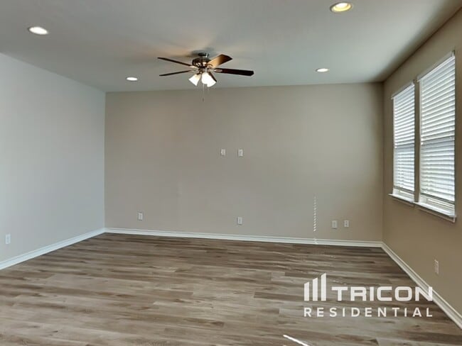 Building Photo - 9618 Autumn Place Converse TX